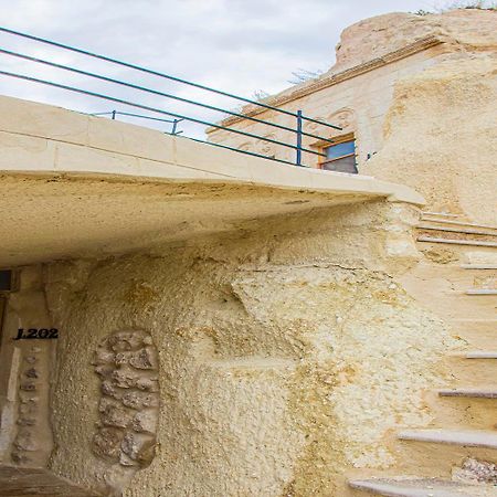 לינה וארוחת בוקר אורגופ Junior Ottoman Cave מראה חיצוני תמונה