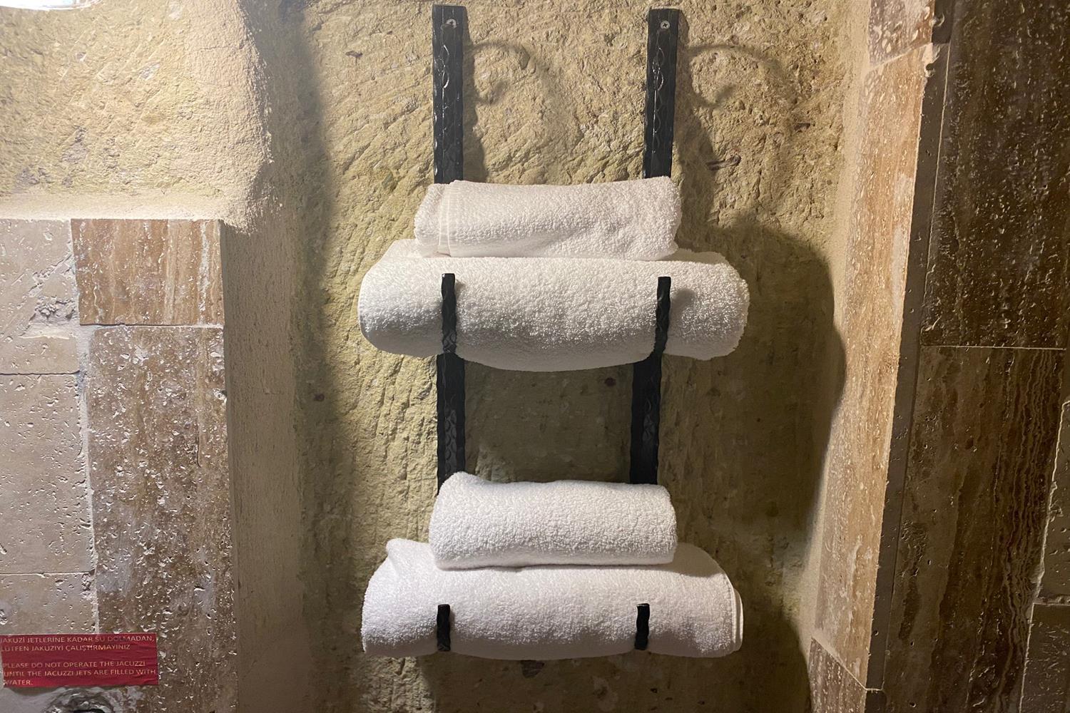 לינה וארוחת בוקר אורגופ Junior Ottoman Cave מראה חיצוני תמונה