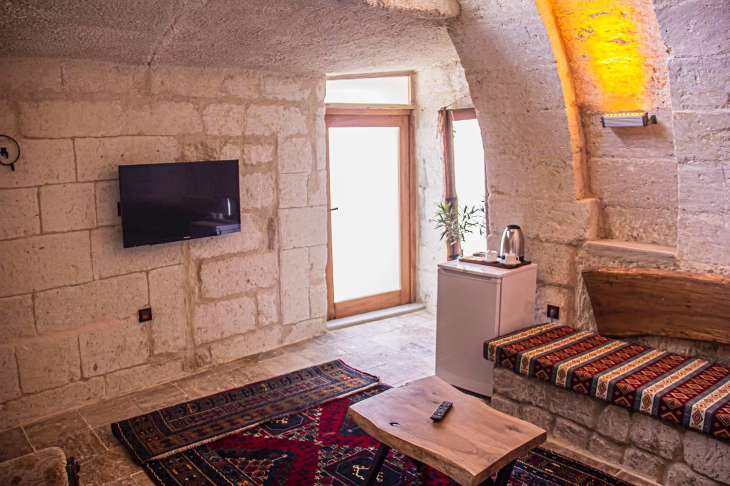 לינה וארוחת בוקר אורגופ Junior Ottoman Cave מראה חיצוני תמונה