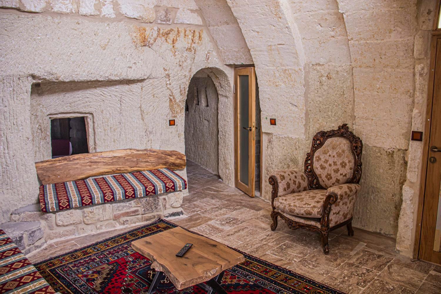 לינה וארוחת בוקר אורגופ Junior Ottoman Cave מראה חיצוני תמונה
