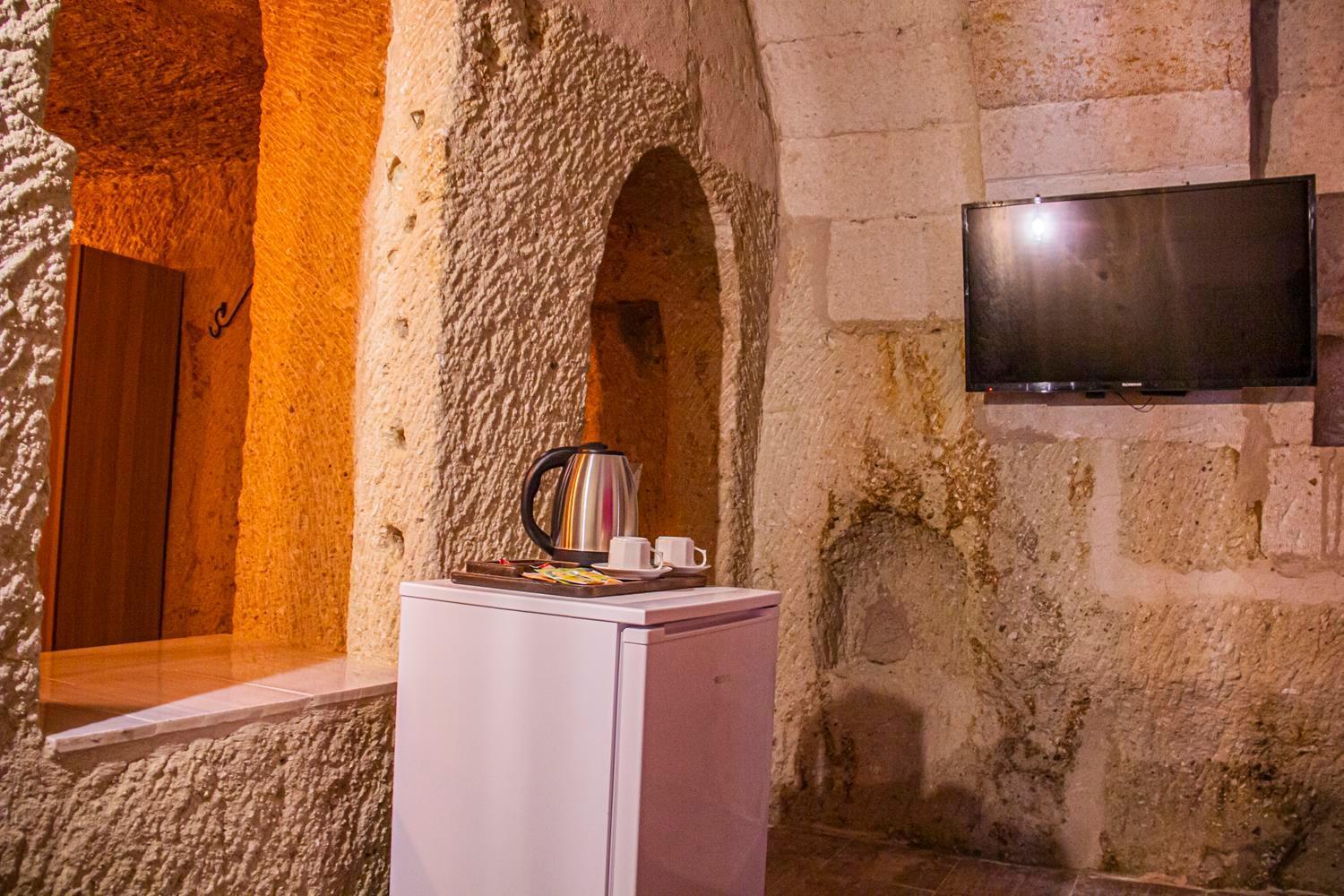 לינה וארוחת בוקר אורגופ Junior Ottoman Cave מראה חיצוני תמונה